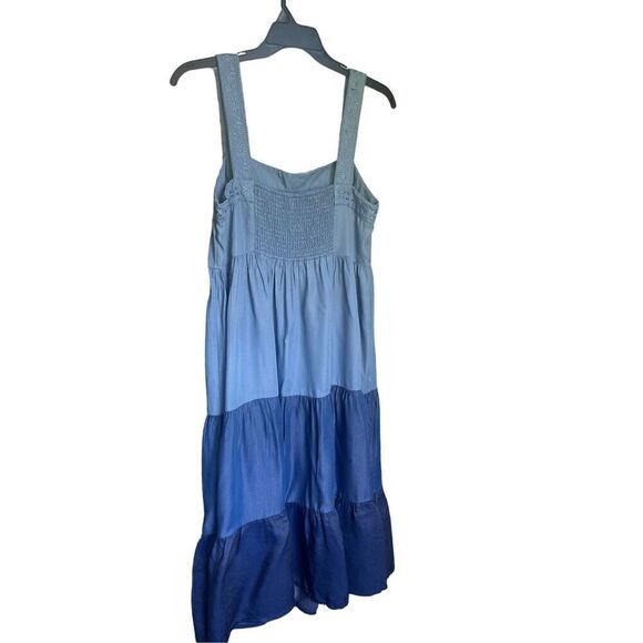 Kate Spade Broome Street Chambrey Midi Dress XL Blue Smocked Tiered Flowy - Picture 2 of 11